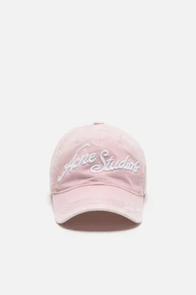 Casquette avec logo brodé