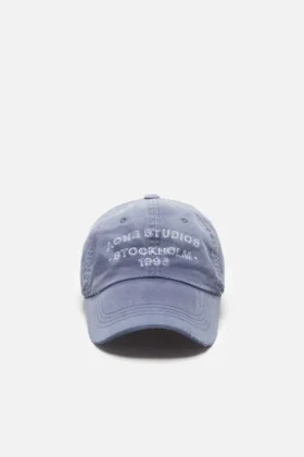 Casquette à logo peint à la bombe