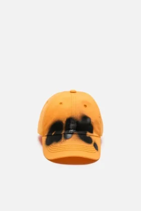 Casquette à motif peint à la bombe
