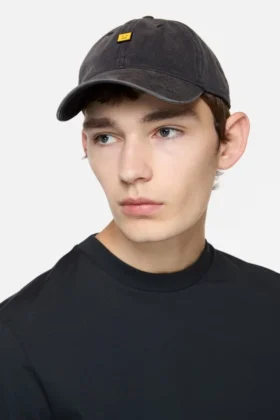 CASQUETTE À PANNEAUX