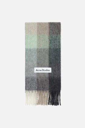 Écharpe à carreaux en mohair
