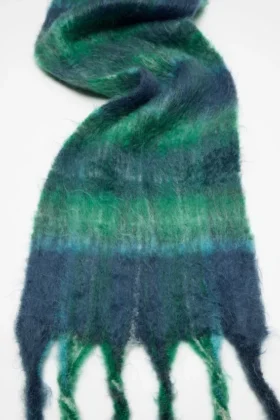 Écharpe à carreaux en mohair