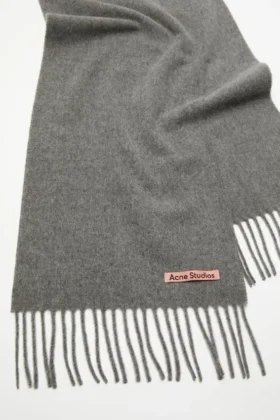 Écharpe en laine à franges – fine