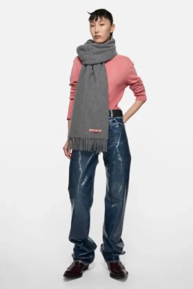 Écharpe en laine à franges – oversize