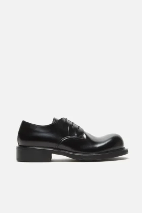 Chaussures en cuir à lacets