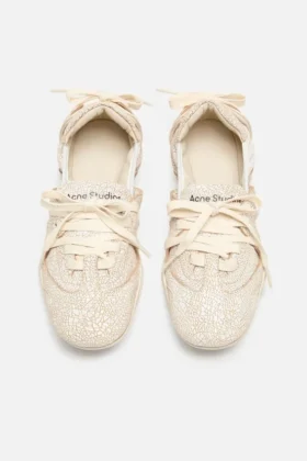 Chaussures en cuir à lacets