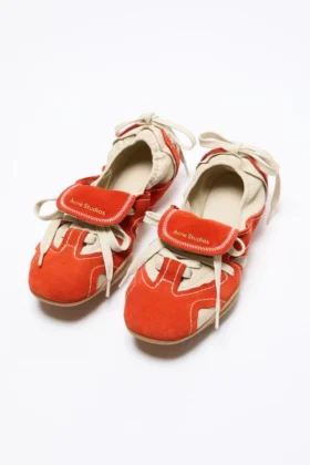 Chaussures à lacets en daim