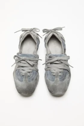Chaussures à lacets en daim