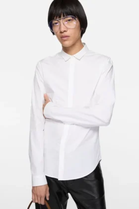Chemise ajustée boutonnée