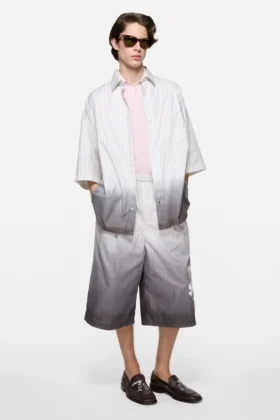 Chemise boutonnée teinte par immersion