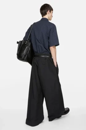 Chemise à rayures boutonnée