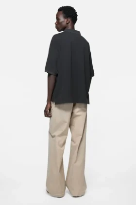 Polo à logo délavé