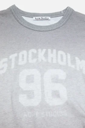 T-shirt avec logo vintage peint à la bombe