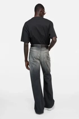 T-shirt à logo satiné – coupe décontractée