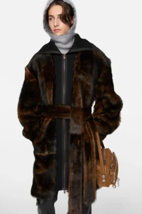 Veste en fourrure superposée