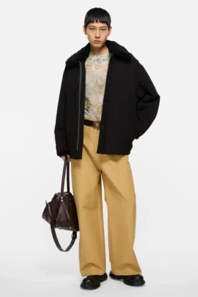 Veste en nylon avec col en peau de mouton